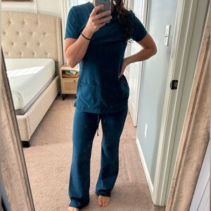 HeartSoul Women’s Scrubs - Full XS Set